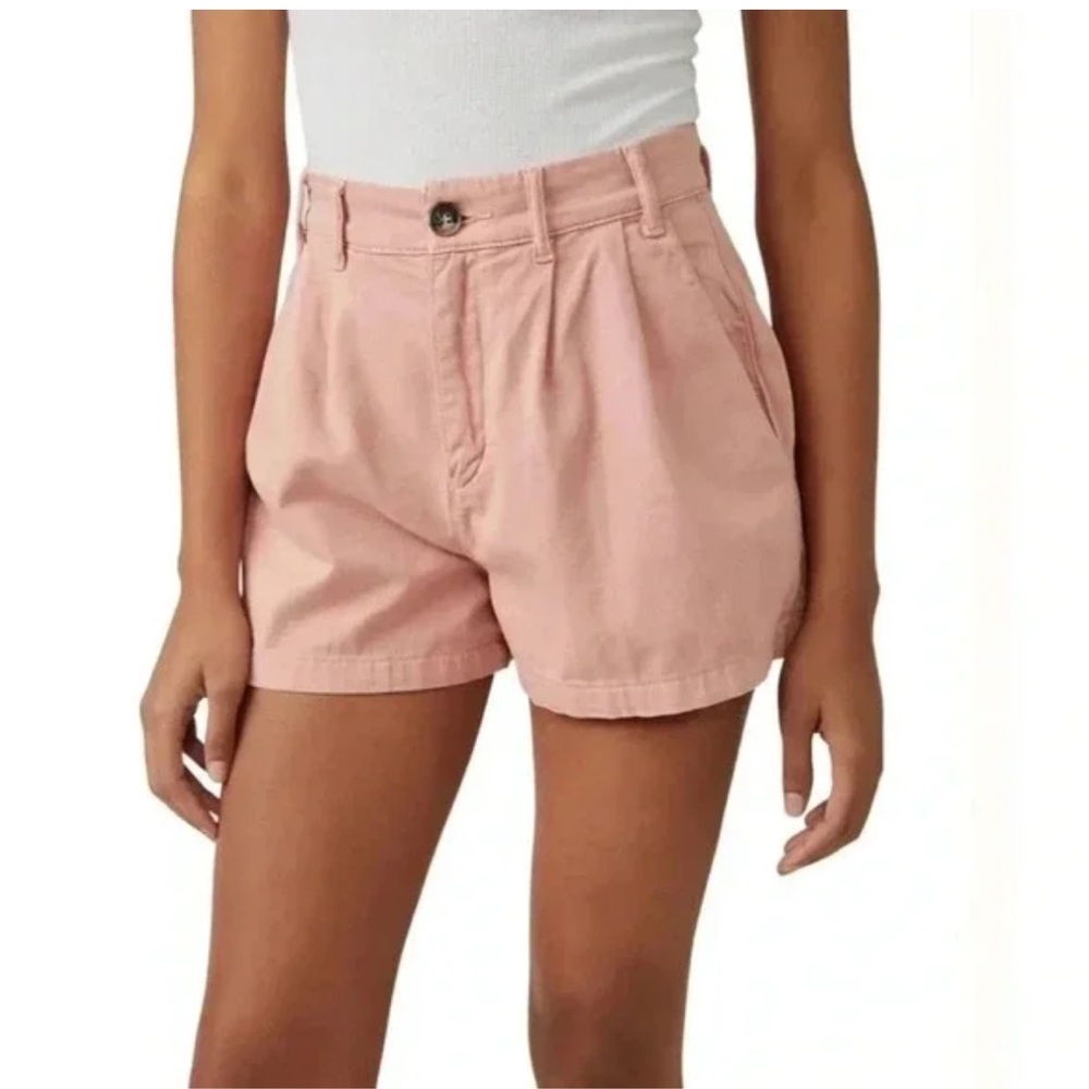 Free People Pleated Pink High Waist Khaki Shorts -Like New